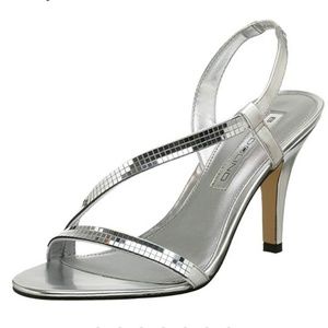 Bandolino Silver Toned Heels